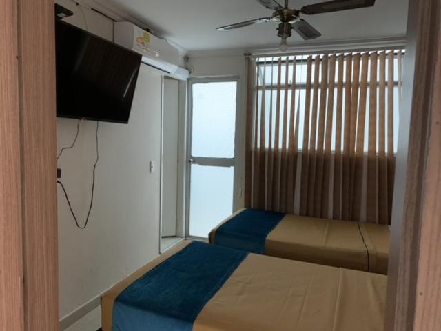 Apartamentos Laureles De La 70 Medellín Exterior foto
