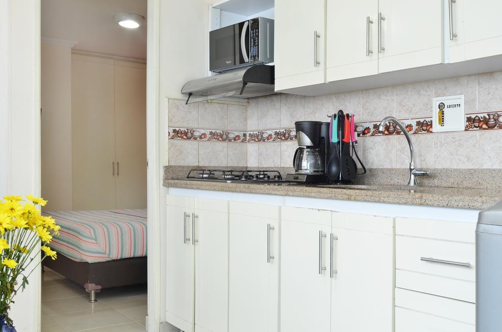 Apartamentos Laureles De La 70 Medellín Exterior foto